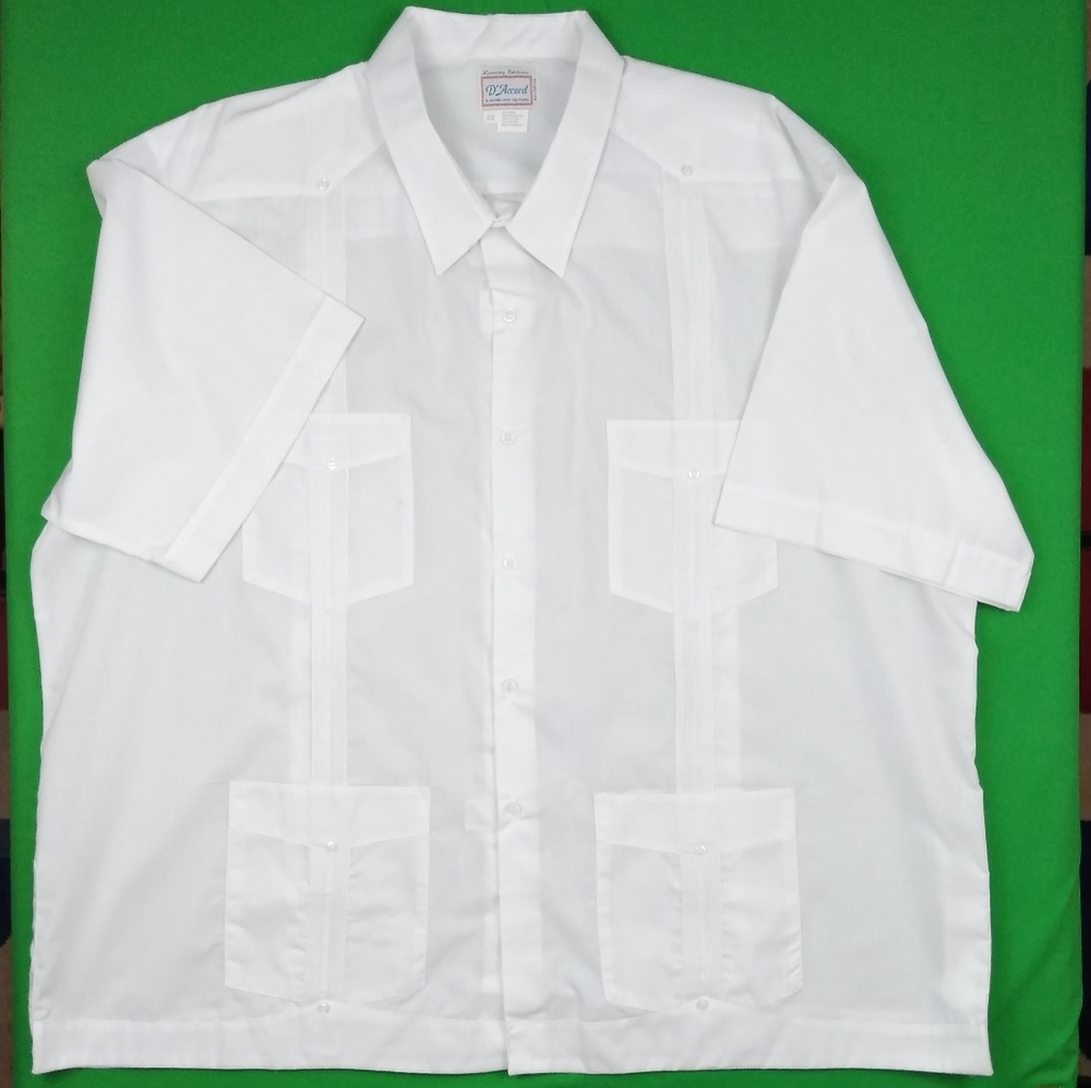 NEW Men's D'Accord White Short Sleeve Guayabera